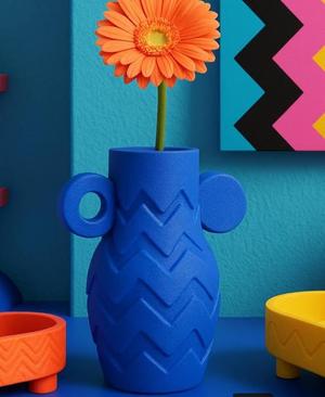 Bolt Curve Vase – Modern Geometric Vase with Zigzag Texture