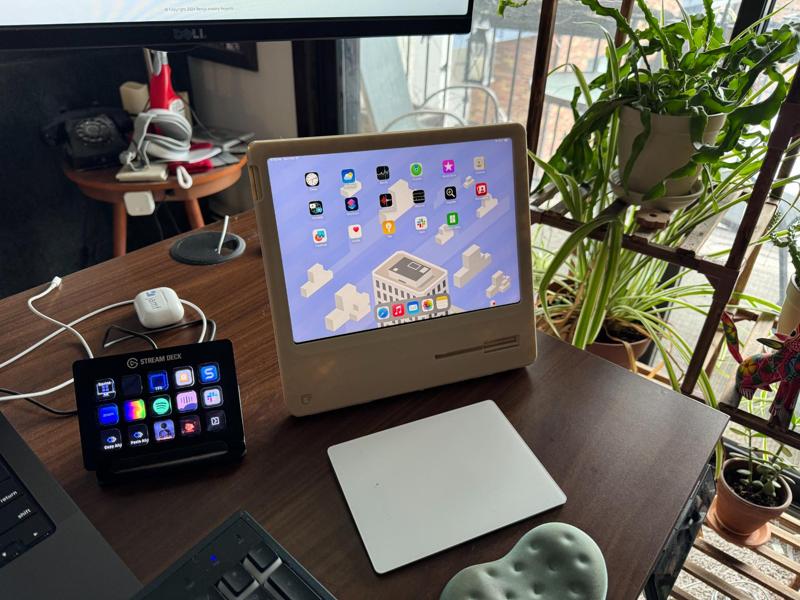 Macintosh iPad Air 4th Gen Stand