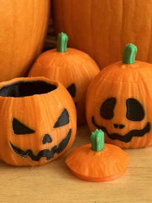 Three Dual Colour Pumpkins (Pumpkin 2)