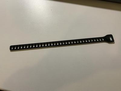 Reusable strong TPU cable ties 