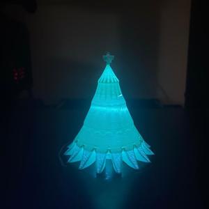 Small Pine Tree Lamp by 3esign.eth