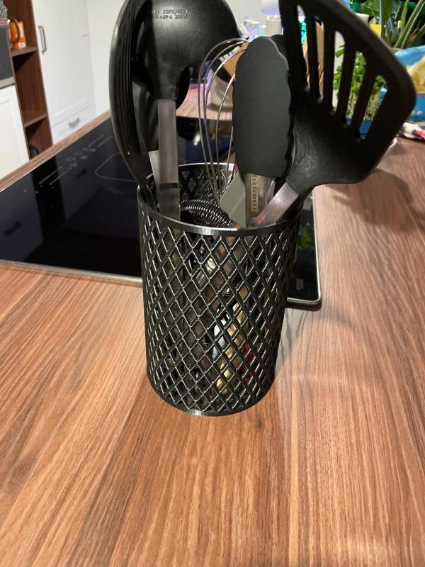 Spiral Kitchen utensil basket