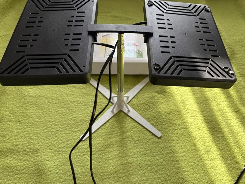 Dual Grow Light Mount
