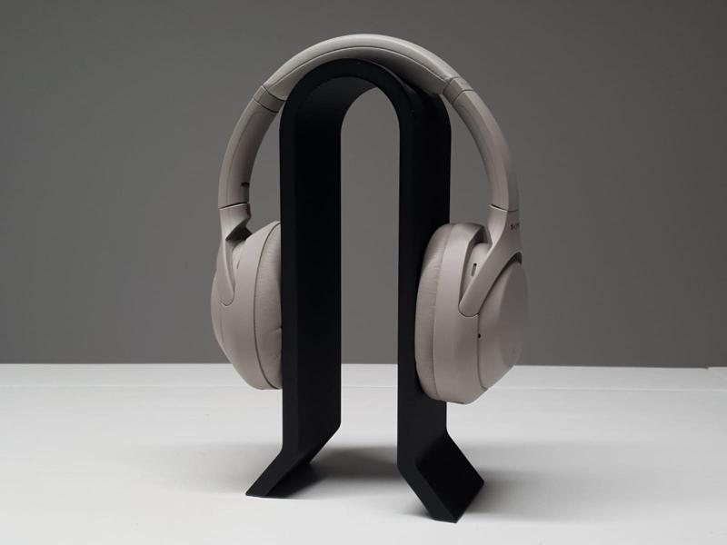 Modern Headphone Holder 