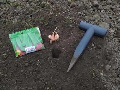 Garden Soil Puncher