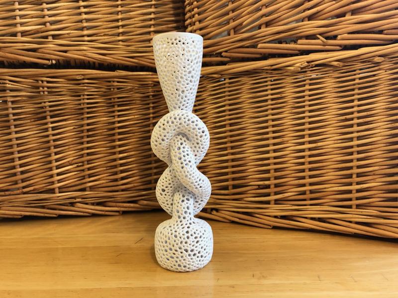 Knot a Vase