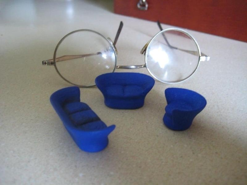 1980's Quarter Scale Dollhouse Seating Set