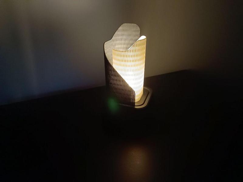 Lamp 001 - Minimal Design - Multiple Solutions