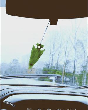 "Arrowhead" Hang
