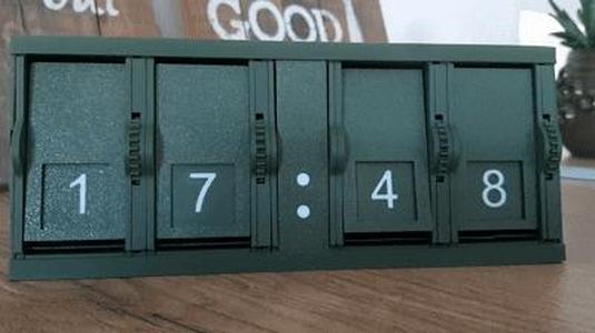 Sliding Tile Clock