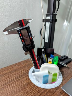 Desk Organizer (Grommet Insert)