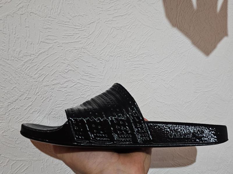 adidas Adilette Slides