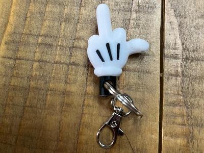 Keychain Mickey Mid Finger