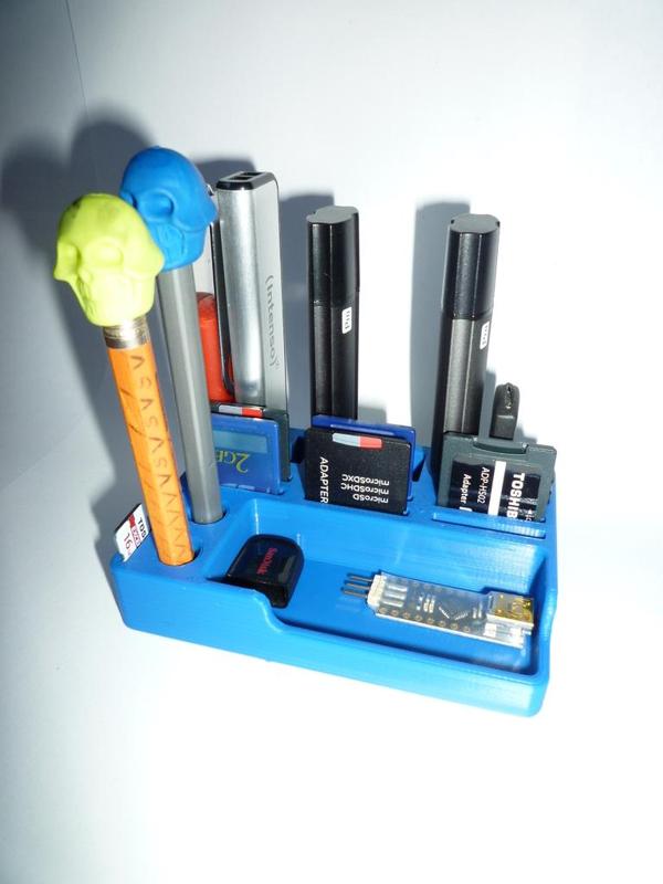 USB-Stick SD-Card Organizer Tray