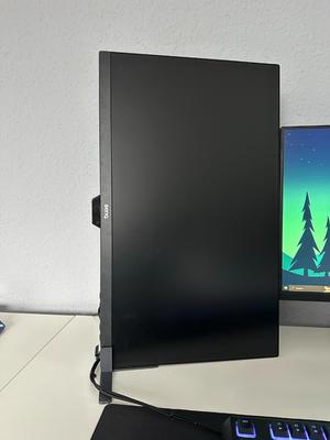 Vertical monitor stand