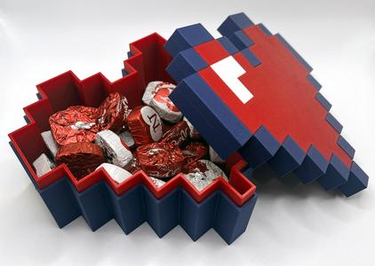 8-Bit Pixel Heart Valentine Box