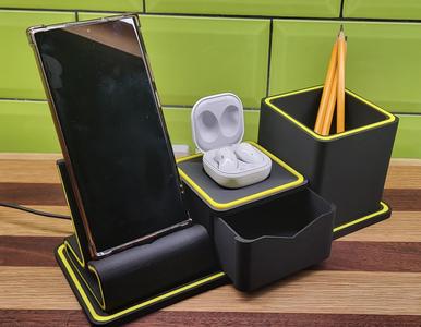 Modeler Desk Tidy