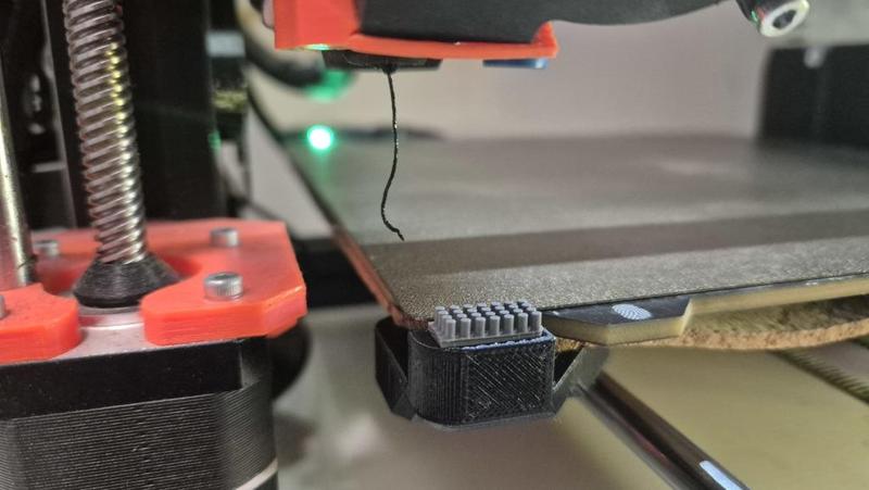 PrusaX i3 MK3S Silicone Nozzle Brush