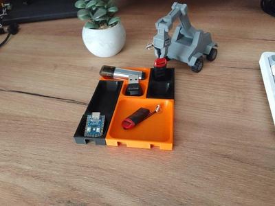 Modular desk organizer