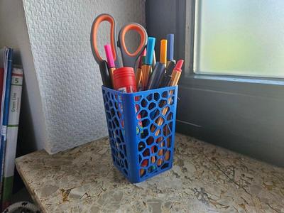 Voronoi pencil holder cup organizer