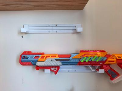 Modular horizontally movable weapon rack