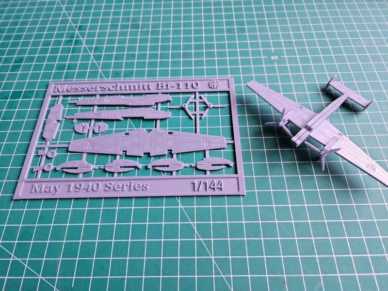 Messerschmitt Bf-110 CardKit 1/144 "May 1940 Series"