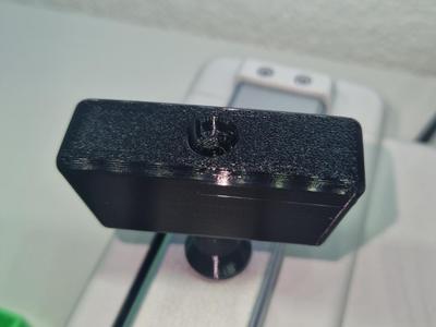 Ergonomic pull cord grip for lawn mowers