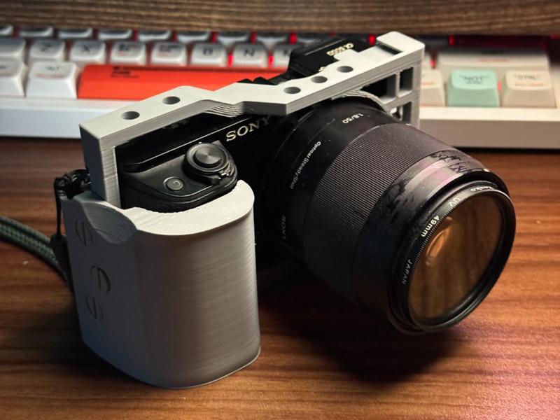 Sony a6000 Camera Mount and Grip