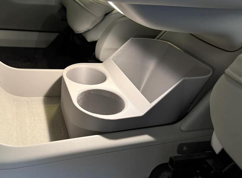 Volvo EX90 Storage Bin   