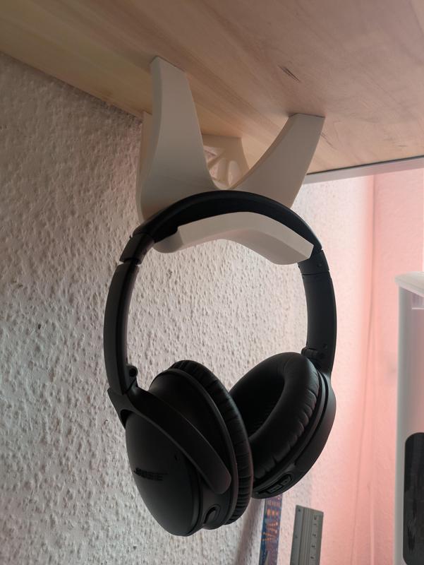 Under-shelf headphone hook