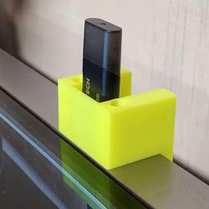 QIDI Plus4 USB Port Protector   