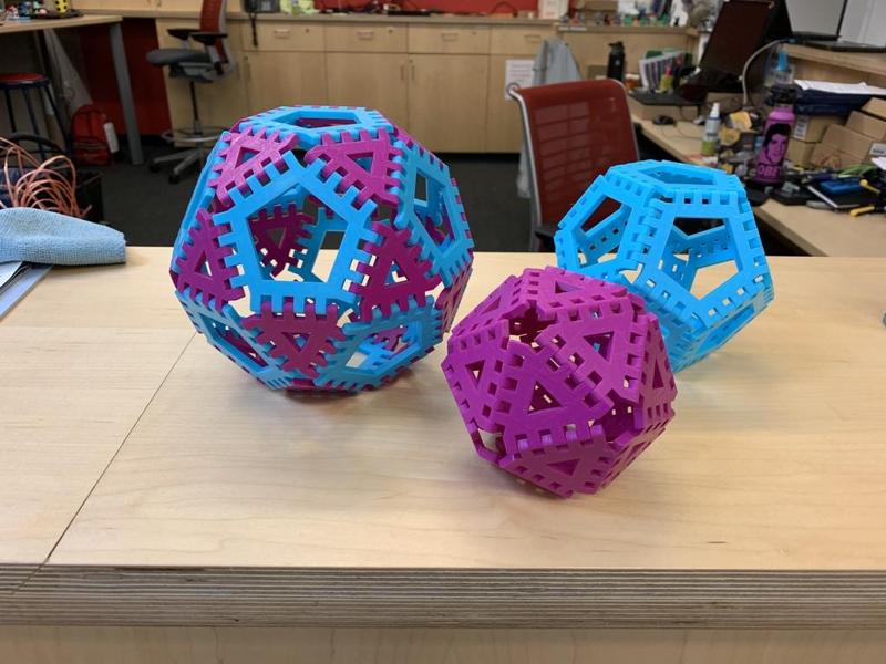 Interlocking Polygon Puzzle Shape