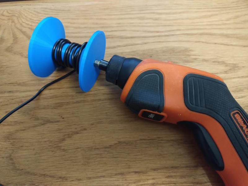 Wire spool winder