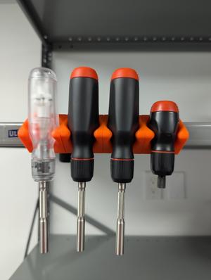 MCM Power Bar Key Screwdriver Holder