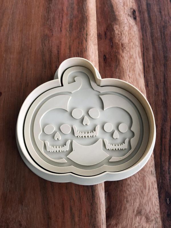 Pumpkin Skulls Cookie Cutters and Stamps