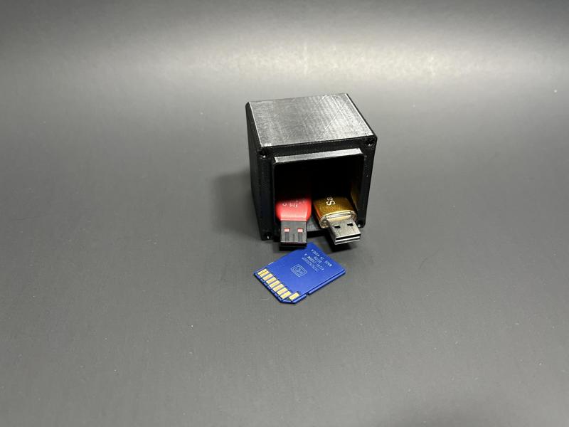 Magnetic Parametric Storage Box