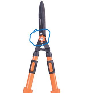 villager hedge shear twisting part