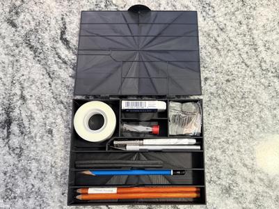 Artist Essentials Pencil Box