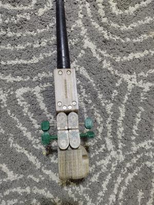 Violin / ukulele peg