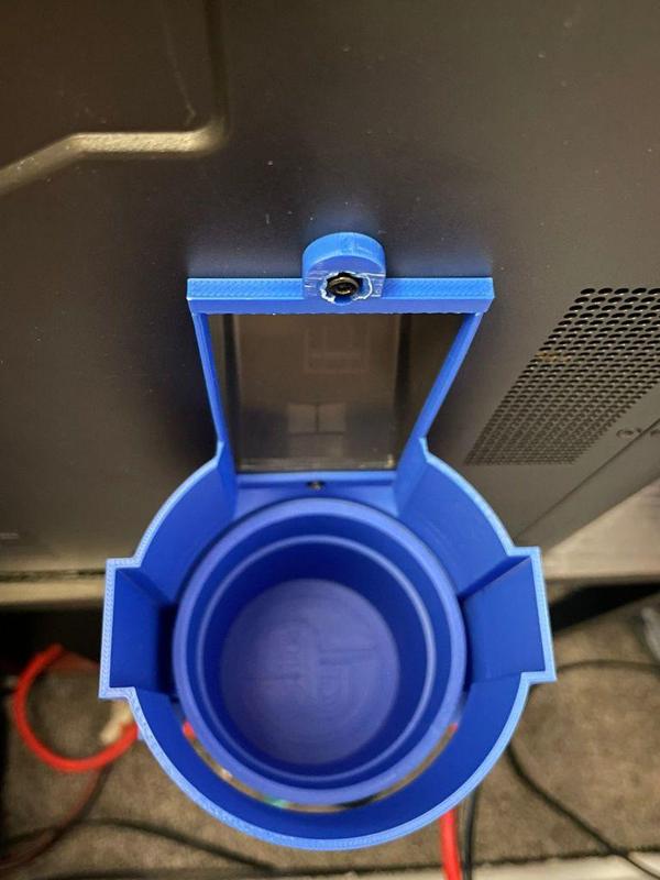 Trash can holder (+ trash can) for P1S poop chute