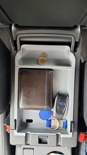 Subaru Crosstrek 2024 Tray console organizer