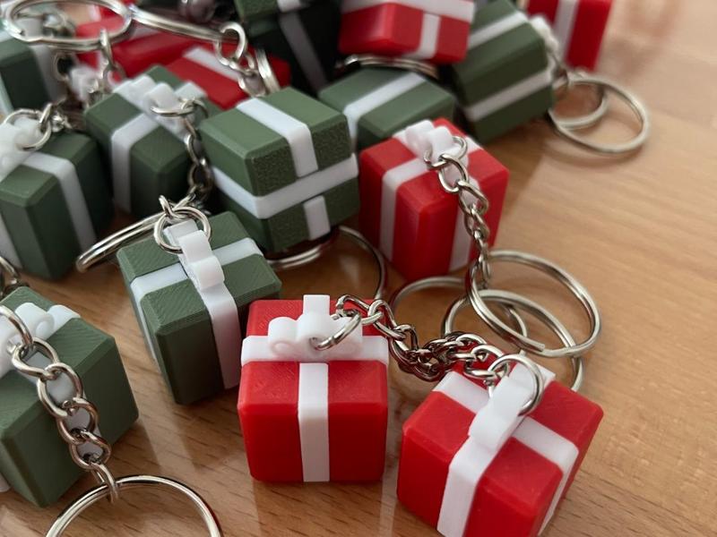 Small Gift Boxes / Keychains
