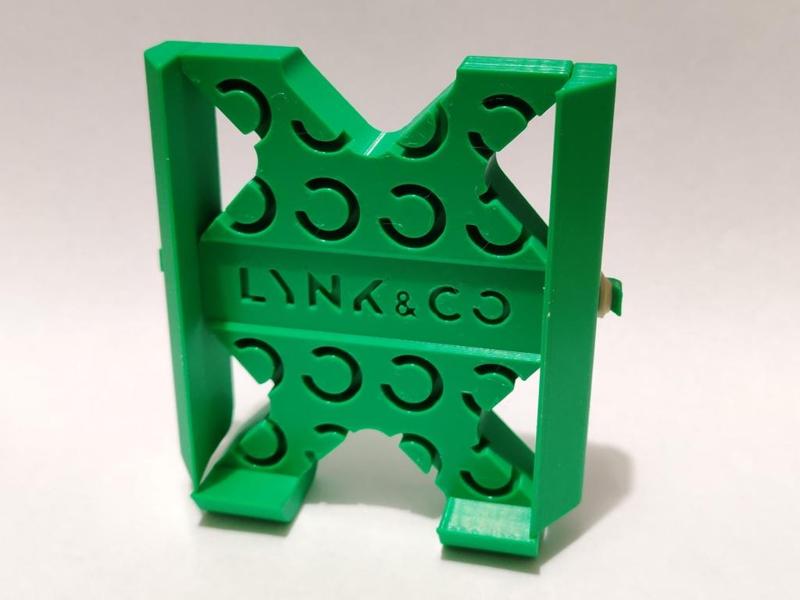 Lynk & Co Phone Holder