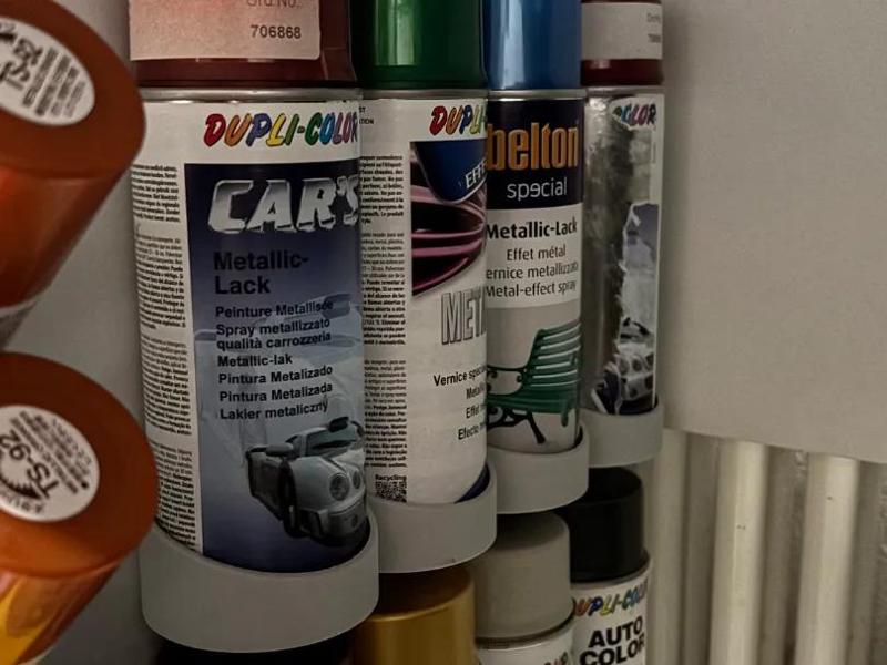 Spraycan Wallmount 4x69mm