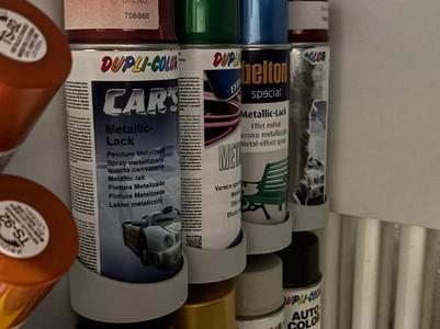 Spraycan Wallmount 4x69mm