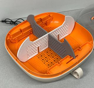ChickCozy Incubator Hatching Divider