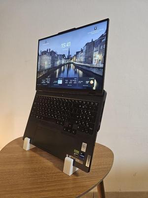 Standing Laptop Stand