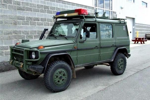 1-100 Military Police G wagon LUVW