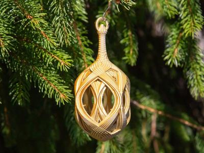 Open Lattice Flare Christmas Bulb 2024