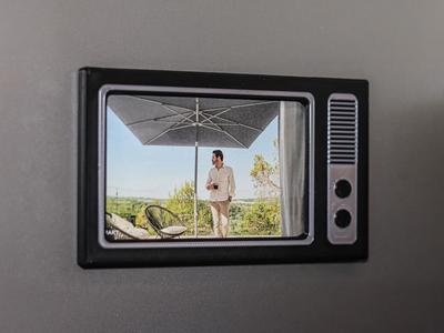 Retro TV Refrigerator Magnet with Picture Frame